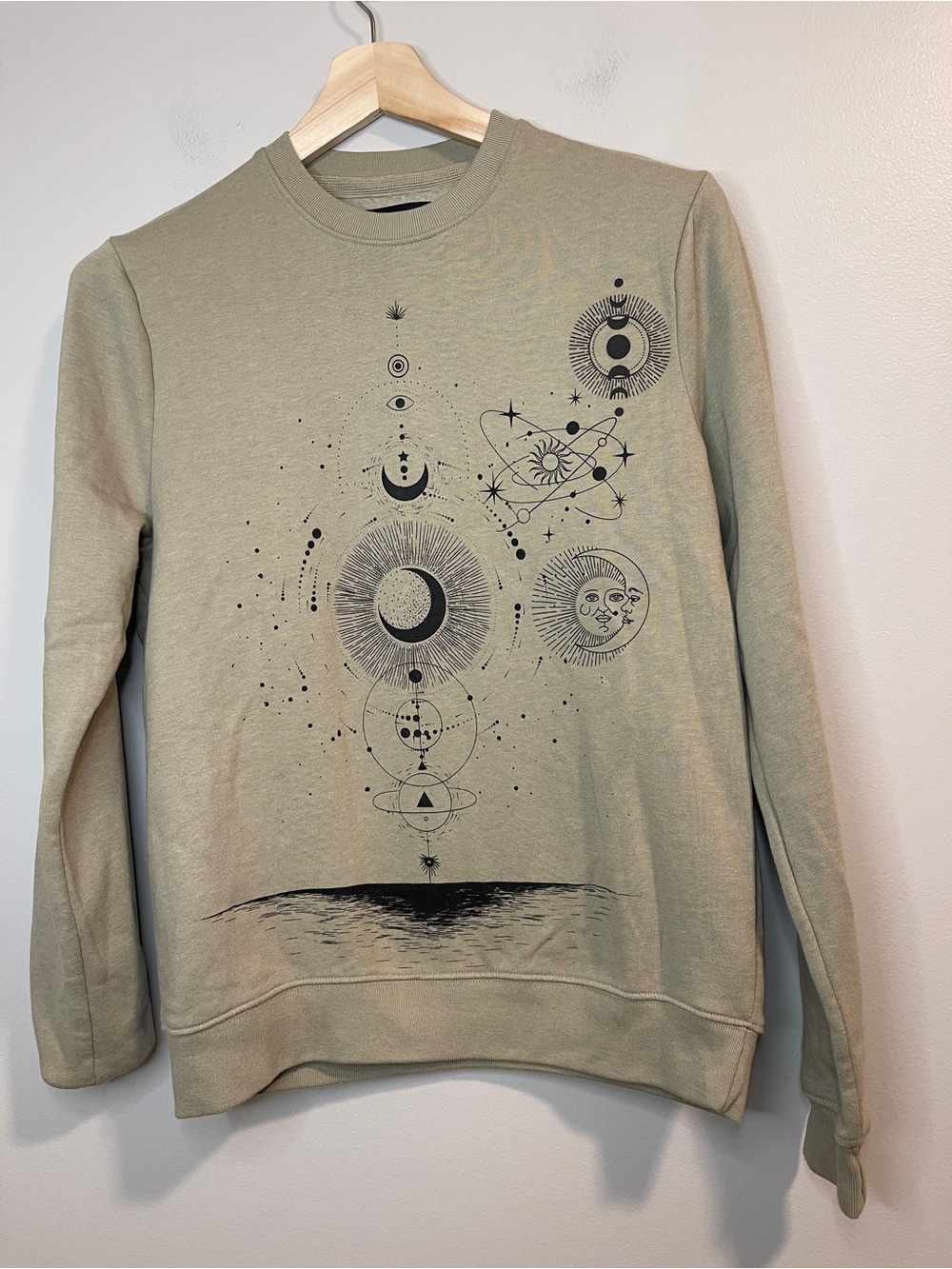 Blind Rooster Womens Sweatshirt Small Celestial Sun Moon Witchy Astrological